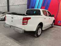 Mitsubishi L200 2018 4p Doble L4/2.5/T Diesel Man 4x4 2018 Mitsubishi L200 Venta Exteriores 7