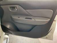 Mitsubishi L200 2018 4p Doble L4/2.5/T Diesel Man 4x4 2018 Mitsubishi L200 Venta Interiores 16