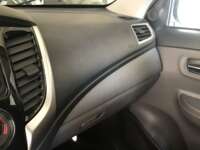 Mitsubishi L200 2018 4p Doble L4/2.5/T Diesel Man 4x4 2018 Mitsubishi L200 Venta Interiores 10
