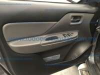 Mitsubishi L200 2018 4p Doble Cabina L4/2.5/T Diesel Man 4X4 2018 Mitsubishi L200 Ingreso Interiores 12