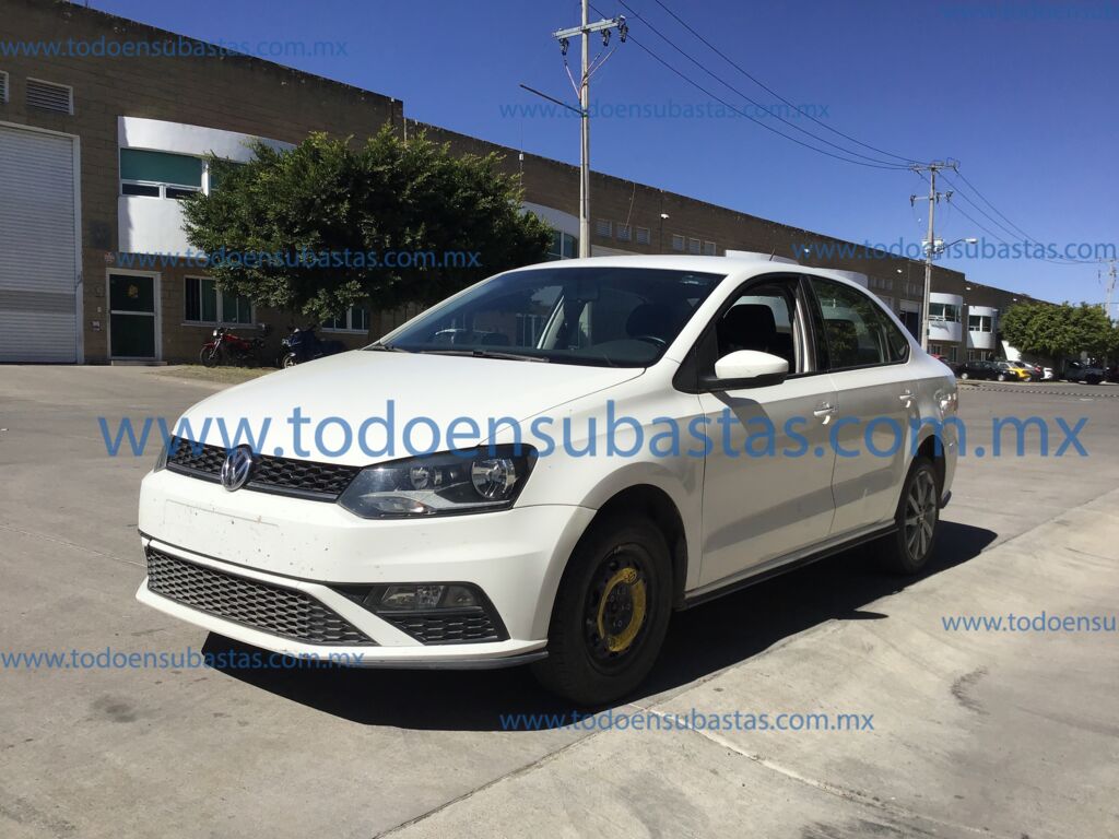 Volkswagen Vento 2020 4p Comfortline L4/1.6 Man 57AF231B-7B49-4C86-9F3A-2375F2434F09