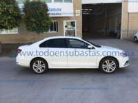 Volkswagen Jetta 2017 4p Sportline L5/2.5 Tiptronic 2017 Volkswagen Jetta Ingreso Exteriores 3