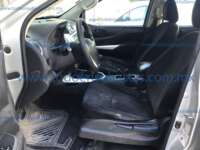 Nissan NP300 Doble Cabina 2018 4p SE L4/2.5 Man A/A Paq. Seg. 2018 Nissan NP300 Doble Cabina Ingreso Interiores 13