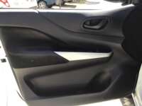 Nissan NP300 Doble Cabina 2017 4p SE L4/2.5 Man A/A Paq. Seg. 2017 Nissan NP300 Doble Cabina Venta Interiores 12