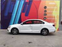 Volkswagen Jetta 2017 4p Trendline L5/2.5 Tiptronic 2017 Volkswagen Jetta Venta Exteriores 8