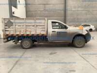 Nissan NP300 Estacas 2019 2p L4/2.5 Man D/H Paq. Seg. 2019 Nissan NP300 Estacas Ingreso Exteriores 3