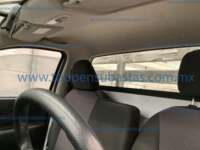 Nissan NP300 Estacas 2019 2p L4/2.5 Man D/H Paq. Seg. 2019 Nissan NP300 Estacas Ingreso Interiores 14