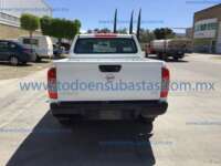 Nissan NP300 Doble Cabina 2018 4p SE L4/2.5 Man A/A Paq. Seg. 2018 Nissan NP300 Doble Cabina Ingreso Exteriores 5