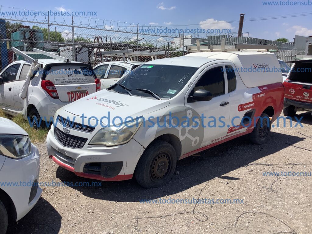 Chevrolet Tornado 2015 2p LS L4/1.8 Man sin A/A 26A21FBD-3EAD-4A86-85F4-BE07210DC191