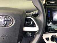 Toyota Prius 2017 5p Base Hibrido L4/1.8 Aut 2017 Toyota Prius Venta Interiores 7
