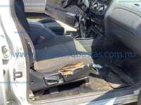 Nissan NP300 2013  20230620_171643340_iOS