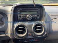 Nissan NP300 2013  20230620_205538830_iOS