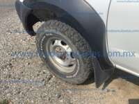 Nissan NP300 2013  20230620_210218101_iOS