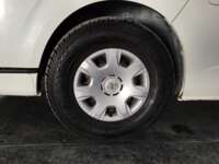Toyota Hiace 2014 5p L4/2.7 Man 15/Pas 2014 Toyota Hiace Venta Llantas 1