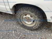 Nissan NP300 2014  20230620_233453645_iOS