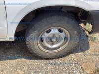 Nissan NP300 2014  20230620_172805542_iOS