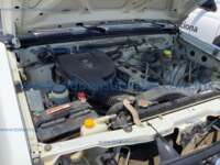 Nissan NP300 2014  20230620_172356529_iOS