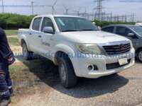 Toyota Hilux 2014  20230620_191014812_iOS