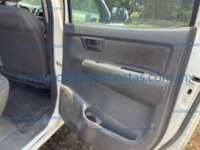 Toyota Hilux 2014  20230620_191229966_iOS