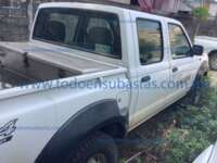 Nissan NP300 2013  20230621_151936429_iOS