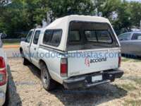 Nissan NP300 2014  20230620_190640812_iOS 1