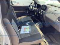 Nissan NP300 2014  20230620_190520908_iOS