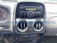 Nissan NP300 2014  20230620_193922083_iOS