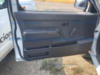 Nissan NP300 2014  20230620_210444485_iOS