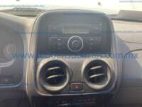 Nissan NP300 2014  20230620_211404492_iOS