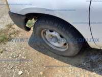 Nissan NP300 2014  20230620_175746679_iOS