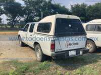 Nissan NP300 2014  20230620_212800536_iOS