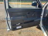 Nissan NP300 2014  20230620_212813372_iOS