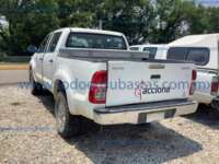 Toyota Hilux 2014  20230620_185125137_iOS