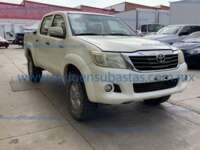 Toyota Hilux 2014  IMG_9586