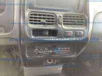 Nissan NP300 Pick Up 2011 2p L4/2.5/T Diesel 4X4 A/A 2011 Nissan NP300 Pick Up Ingreso Interiores 8