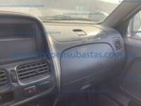 Nissan NP300 Pick Up 2011 2p L4/2.5/T Diesel 4X4 A/A 2011 Nissan NP300 Pick Up Ingreso Interiores 9