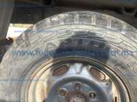 Nissan NP300 Pick Up 2011 2p L4/2.5/T Diesel 4X4 A/A 2011 Nissan NP300 Pick Up Ingreso Llantas 9