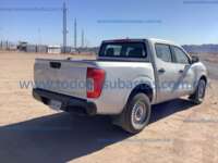 Nissan NP300 Doble Cabina 2016 4p SE L4/2.5 Man A/A Paq. Seg.     B9603495-3159-49F4-8BBA-4F5C4599404E