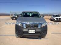 Nissan NP300 Doble Cabina 2016 4p SE L4/2.5 Man A/A Paq. Seg.     13378A3A-867B-4DC1-9595-FF9BE6EF0B1C