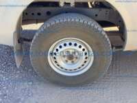 Nissan NP300 Doble Cabina 2016 4p SE L4/2.5 Man A/A Paq. Seg.     2016 Nissan NP300 Doble Cabina Ingreso Llantas 3