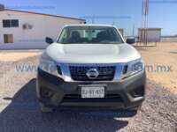 Nissan NP300 Doble Cabina 2016 4p SE L4/2.5 Man A/A Paq. Seg.     3E4DAD2E-EF5E-409E-88EA-3291669CC249