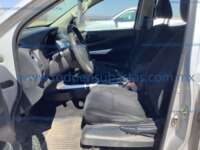 Nissan NP300 Doble Cabina 2016 4p SE L4/2.5 Man A/A Paq. Seg.     CA1B4A86-AA59-43F8-A196-182992CBF02E