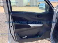 Nissan NP300 Doble Cabina 2016 4p SE L4/2.5 Man A/A Paq. Seg.     57B88125-B34A-4ED5-BB47-3BF8BB450889