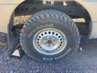 Nissan NP300 Doble Cabina 2016 4p SE L4/2.5 Man A/A Paq. Seg.     2016 Nissan NP300 Doble Cabina Ingreso Llantas 3