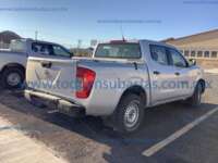 Nissan NP300 Doble Cabina 2016 4p SE L4/2.5 Man A/A Paq. Seg.     6A0FFF2A-4AE3-49DF-8223-BABD3EBED9FF