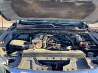 Nissan NP300 Doble Cabina 2016 4p SE L4/2.5 Man A/A Paq. Seg.     54344EE4-144C-4BCA-B0E8-61BC0C3E3B47