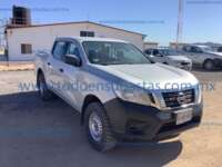Nissan NP300 Doble Cabina 2016 4p SE L4/2.5 Man A/A Paq. Seg.     F6042A35-499D-4D38-8340-890D59E07D45