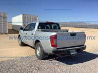 Nissan NP300 Doble Cabina 2016 4p SE L4/2.5 Man A/A Paq. Seg.     E2B9B60D-ECCC-410C-B1CC-F87904746E94