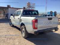 Nissan NP300 Doble Cabina 2016 4p SE L4/2.5 Man A/A Paq. Seg.     852AAD24-DFA8-4C25-AF30-427C356E96AF