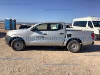 Nissan NP300 Doble Cabina 2016 4p SE L4/2.5 Man A/A Paq. Seg.     13B80CFA-795E-4044-9FC5-C9AD1DBCD17E